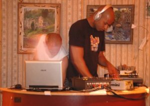 DJ Duo Studio 17